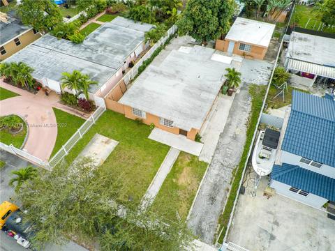 850 E 15th Pl, Hialeah, FL 33010 photo 22