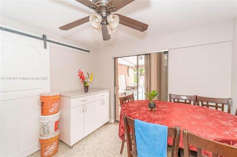 850 E 15th Pl, Hialeah, FL 33010 photo 14