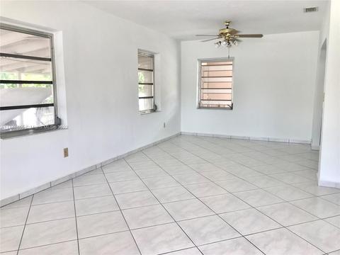 151 W 41st St, Hialeah, FL 33012 photo 13