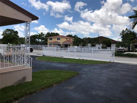 151 W 41st St, Hialeah, FL 33012 photo 5