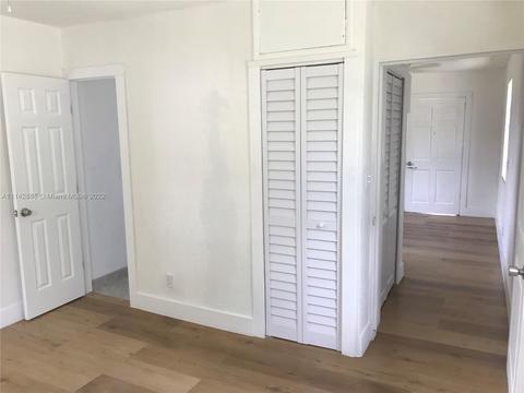 151 W 41st St, Hialeah, FL 33012 photo 25