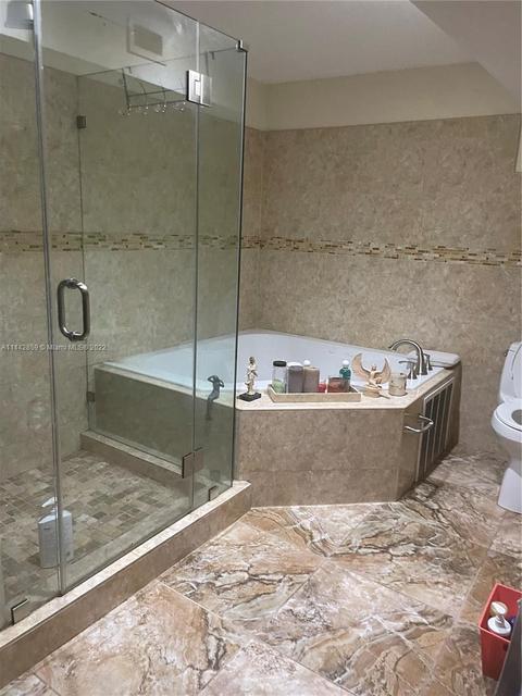 102 E 45th St, Hialeah, FL 33013 photo 8