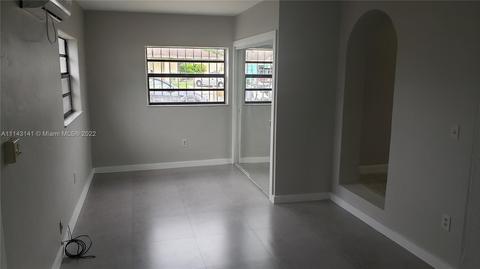 4220 E 10th Ave, Hialeah, FL 33013 photo 14