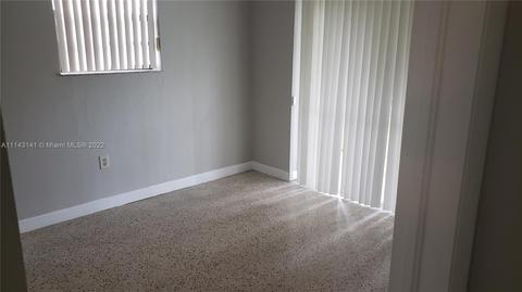 4220 E 10th Ave, Hialeah, FL 33013 photo 10