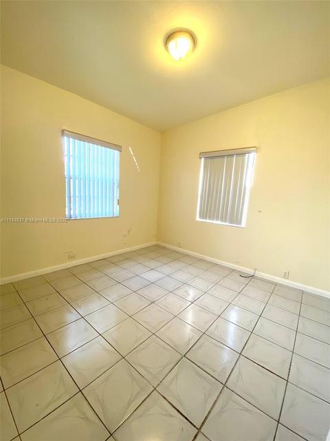 790 E 44th St, Hialeah, FL 33013 photo 9