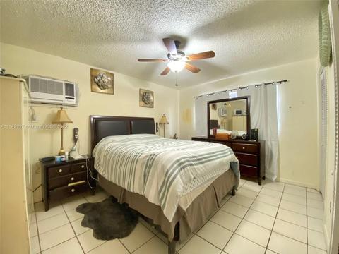 790 E 44th St, Hialeah, FL 33013 photo 7