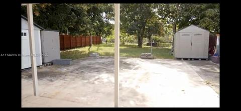 342 E 13th St, Hialeah, FL 33010 photo 9