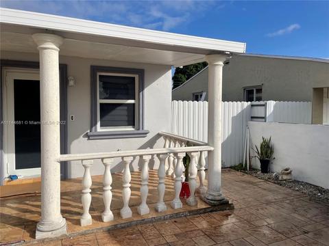 29 E 63rd St, Hialeah, FL 33013 photo 4