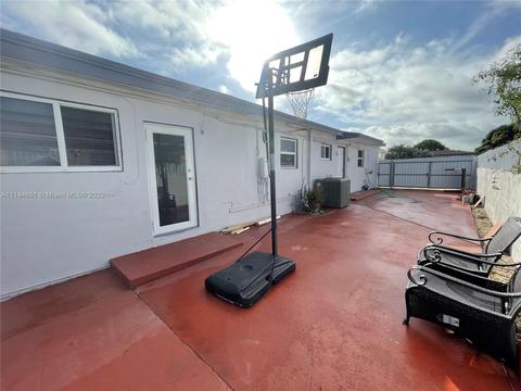 29 E 63rd St, Hialeah, FL 33013 photo 7