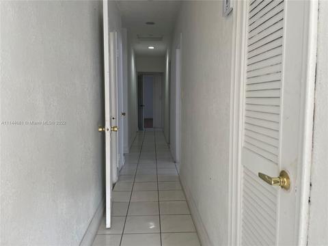 29 E 63rd St, Hialeah, FL 33013 photo 12