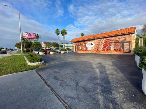 795 E 8th Ave, Hialeah, FL 33010 photo 4