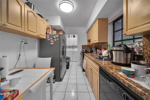 5802 W 3rd Ave, Hialeah, FL 33012 photo 16