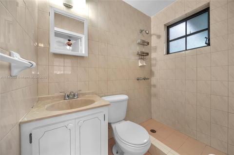 5802 W 3rd Ave, Hialeah, FL 33012 photo 19