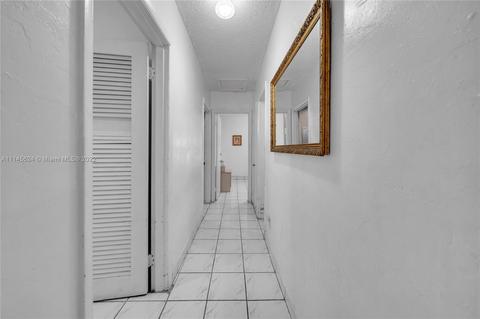 5802 W 3rd Ave, Hialeah, FL 33012 photo 6