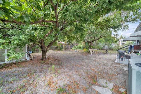 5802 W 3rd Ave, Hialeah, FL 33012 photo 22