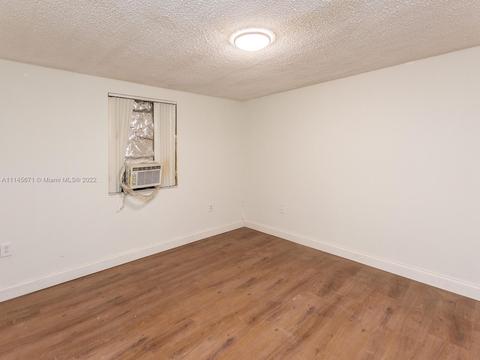 736 SE 8th Pl, Hialeah, FL 33010 photo 45