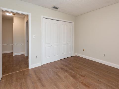 736 SE 8th Pl, Hialeah, FL 33010 photo 33