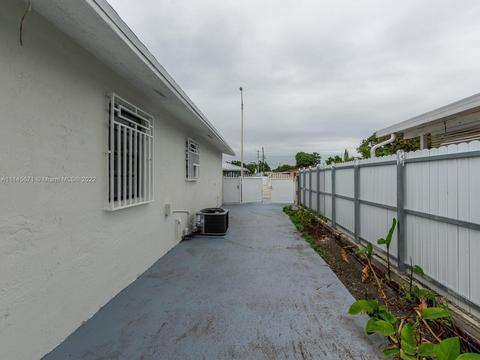 736 SE 8th Pl, Hialeah, FL 33010 photo 51