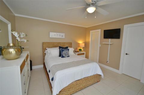 14100 Alamanda Ave, Miami Lakes, FL 33014 photo 32