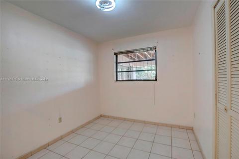 735 W 71st Pl, Hialeah, FL 33014 photo 25
