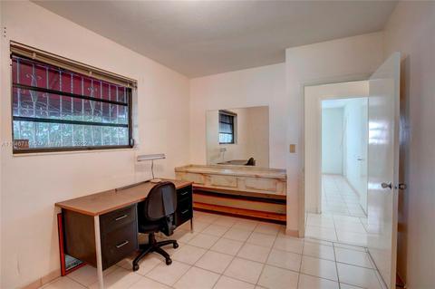 735 W 71st Pl, Hialeah, FL 33014 photo 26