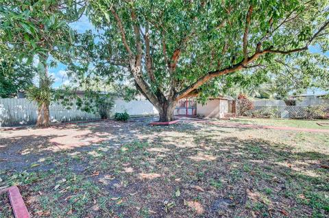 735 W 71st Pl, Hialeah, FL 33014 photo 11