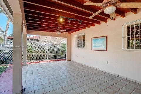 735 W 71st Pl, Hialeah, FL 33014 photo 15