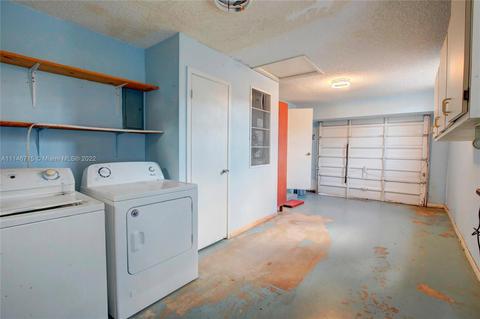 735 W 71st Pl, Hialeah, FL 33014 photo 31