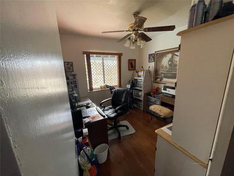 981 E 27th St, Hialeah, FL 33013 photo 15