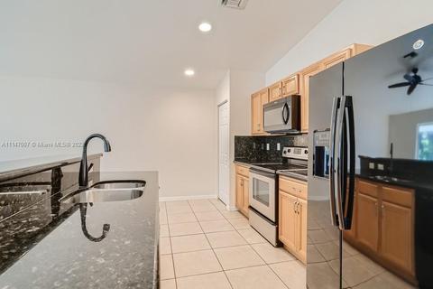 4369 SE Graham Dr, Stuart, FL 34997 photo 11