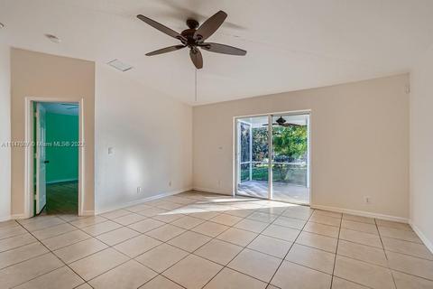 4369 SE Graham Dr, Stuart, FL 34997 photo 5