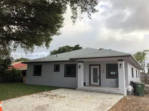 780 SE 4th St, Hialeah, FL 33010 photo 1