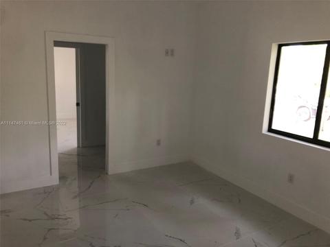 780 SE 4th St, Hialeah, FL 33010 photo 12