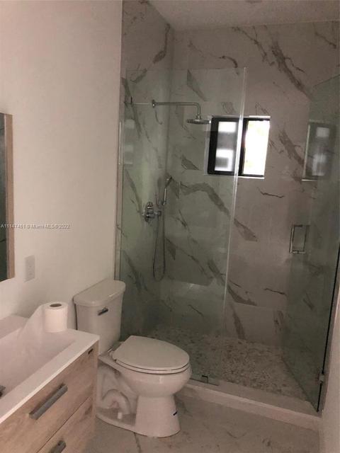780 SE 4th St, Hialeah, FL 33010 photo 21
