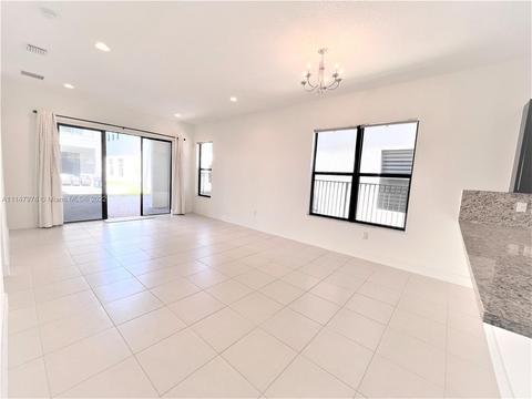 3359 W 97th Ter, Hialeah, FL 33018 photo 5