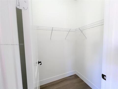 3359 W 97th Ter, Hialeah, FL 33018 photo 18