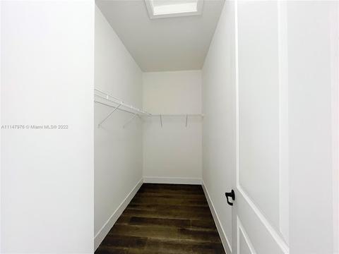3359 W 97th Ter, Hialeah, FL 33018 photo 17