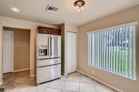 4453 SE Graham Dr, Stuart, FL 34997 photo 11