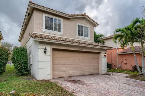 4453 SE Graham Dr, Stuart, FL 34997 photo 3