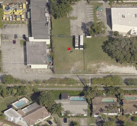 948 11 Sw St, Hallandale Beach, FL 33009