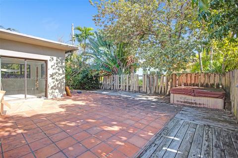 8843 Abbott Ave, Surfside, FL 33154 photo 19