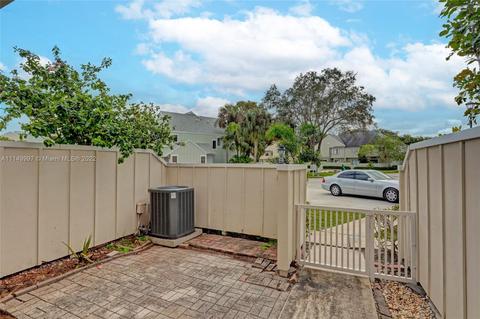6327 Riverwalk Ln #2, Jupiter, FL 33458 photo 4