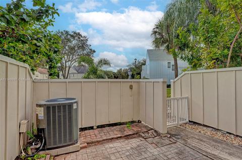 6327 Riverwalk Ln #2, Jupiter, FL 33458 photo 5