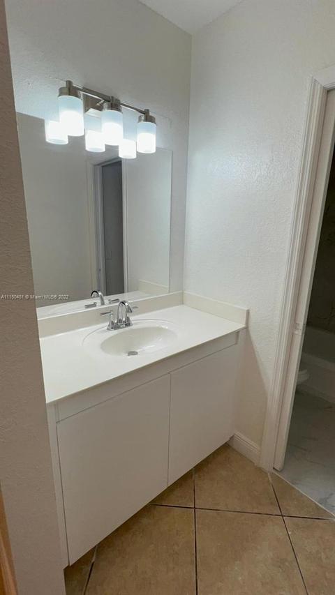 273 E 2nd St #3, Hialeah, FL 33010 photo 18