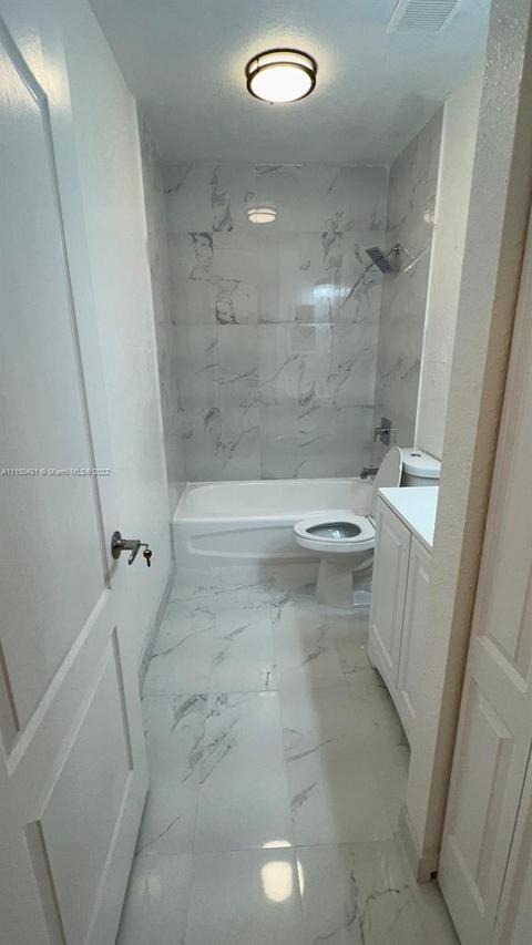273 E 2nd St #3, Hialeah, FL 33010 photo 17