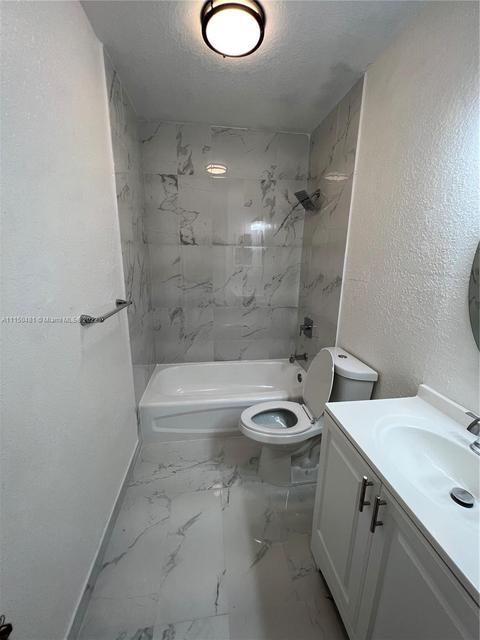 273 E 2nd St #3, Hialeah, FL 33010 photo 10