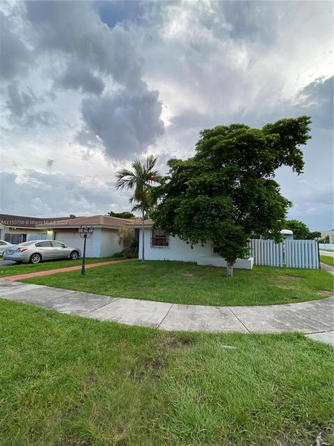 1200 SW 104th Ave, Miami, FL 33174 photo 1