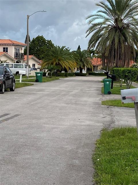 1200 SW 104th Ave, Miami, FL 33174 photo 5