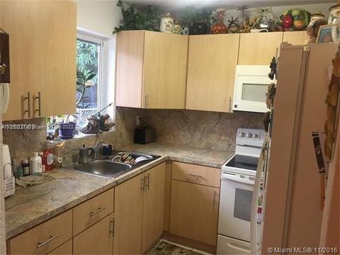 760 E 33rd St, Hialeah, FL 33013 photo 2