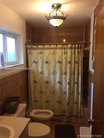 760 E 33rd St, Hialeah, FL 33013 photo 6